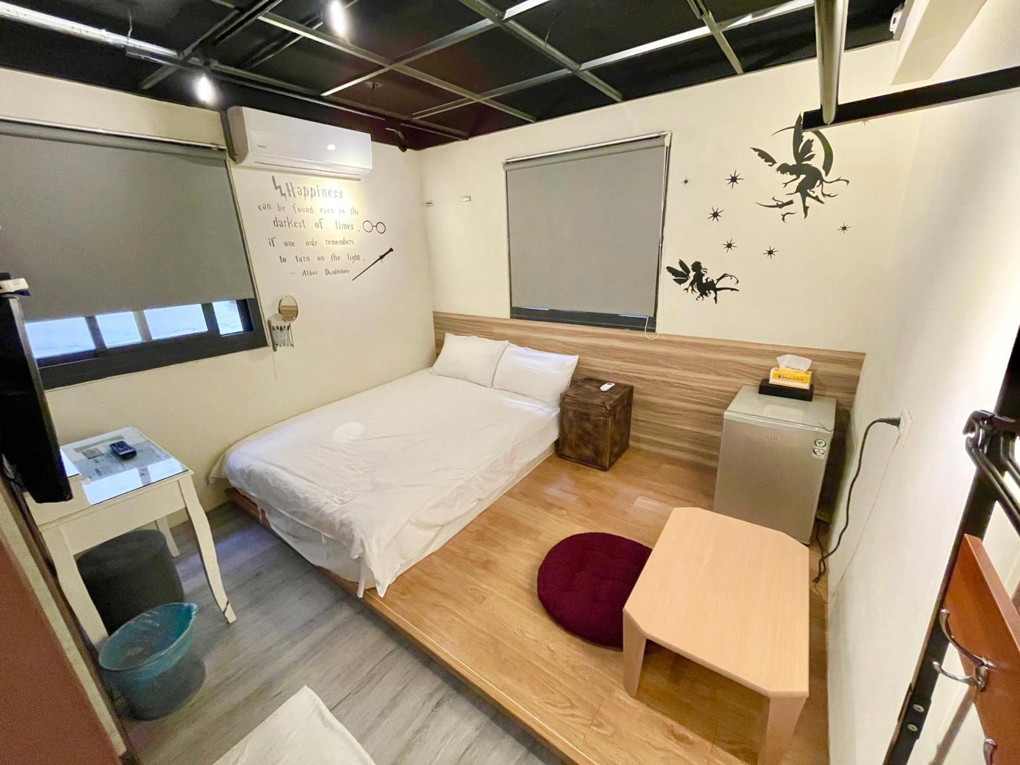 Ferienwohnung Fengchia Provence Jr Taichung Exterior foto